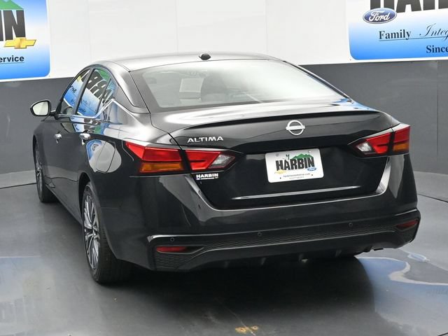 Used 2025 Nissan Altima 2.5 SV FWD image 4