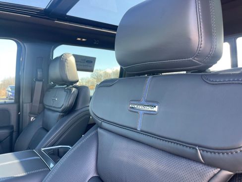Used 2026 Ford F350 Platinum w/ Tremor Off-Road Package image 8