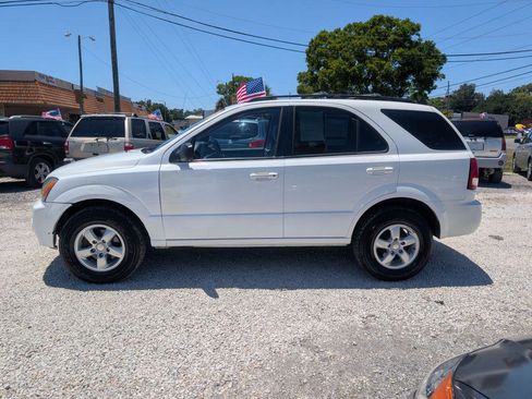 Used 2006 Kia Sorento 2WD image 4