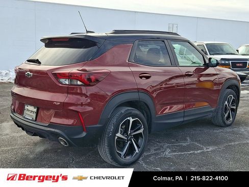Certified 2023 Chevrolet TrailBlazer RS w/ Sun and Liftgate Package image 5