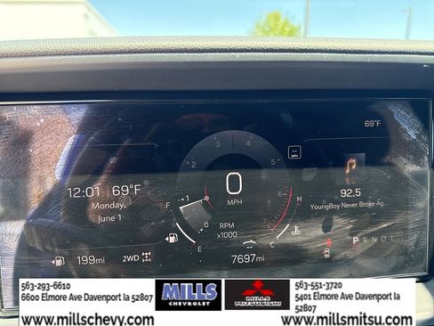 Used 2025 GMC Terrain Elevation w/ Technology Package II AWD/4WD image 14
