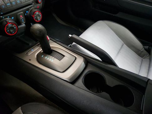 Used 2012 Chevrolet Camaro LS RWD image 17