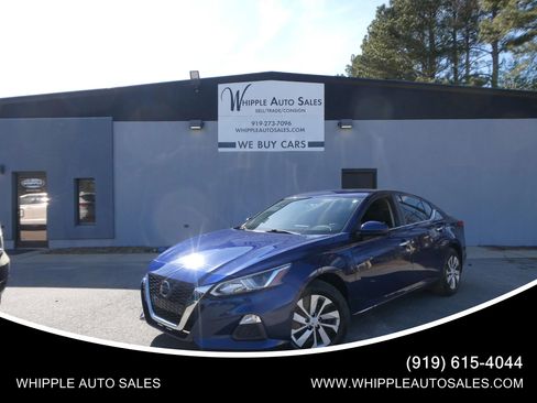 Used 2019 Nissan Altima 2.5 S image 1