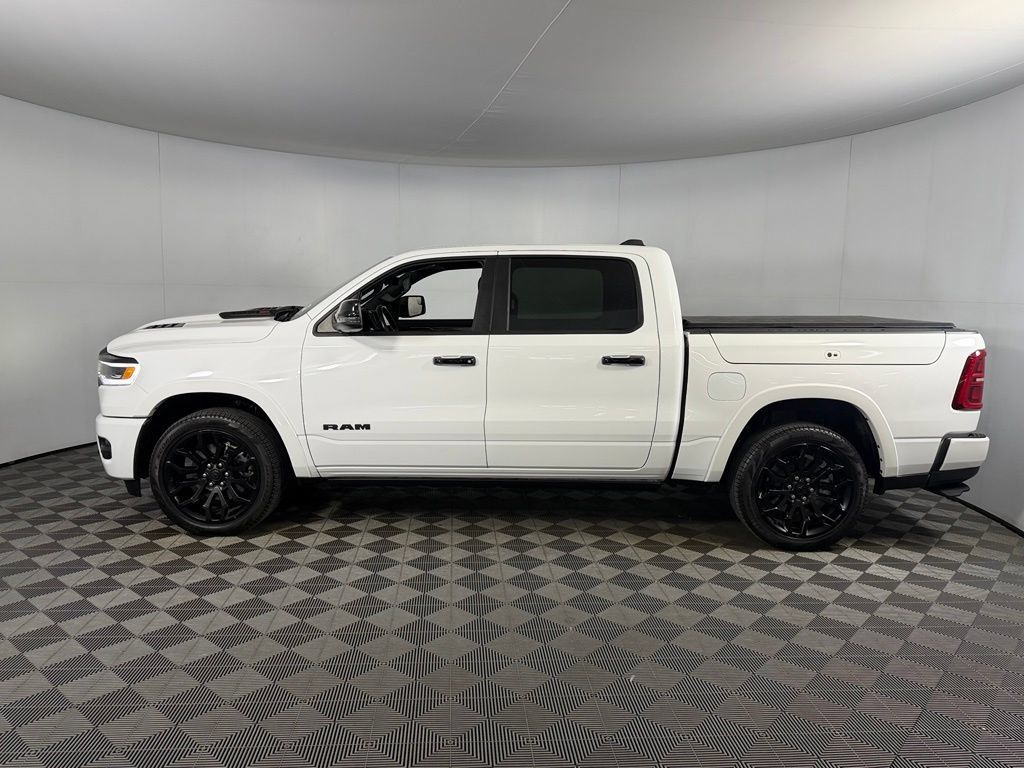 Used 2025 RAM 1500 Limited AWD/4WD image 11