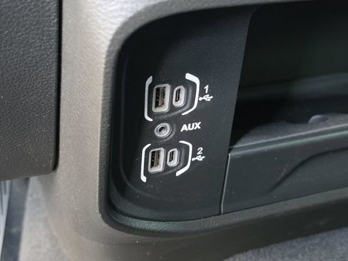 Used 2024 RAM 3500 Big Horn AWD/4WD image 25