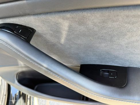 Used 2019 Tesla Model 3 Standard Range Plus image 13