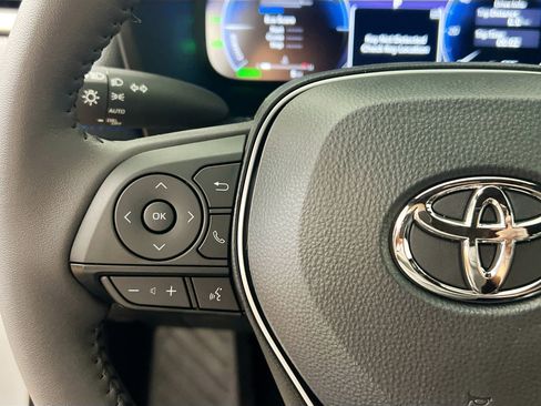 New 2025 Toyota RAV4 XSE image 18
