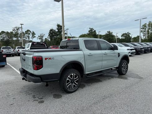 Used 2024 Ford Ranger Lariat w/ FX4 Off-Road Package AWD/4WD image 3
