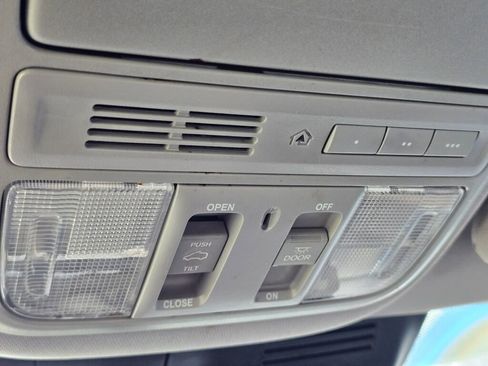 Certified 2022 Honda CR-V Touring image 39