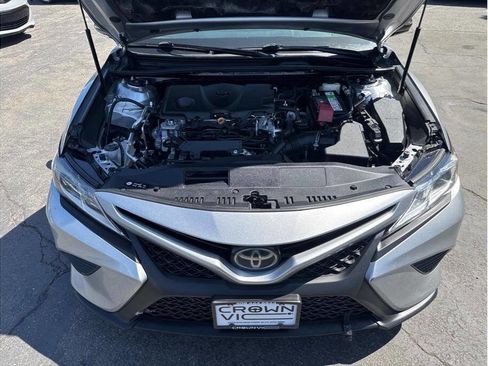 Used 2018 Toyota Camry SE w/ Audio Package FWD image 30