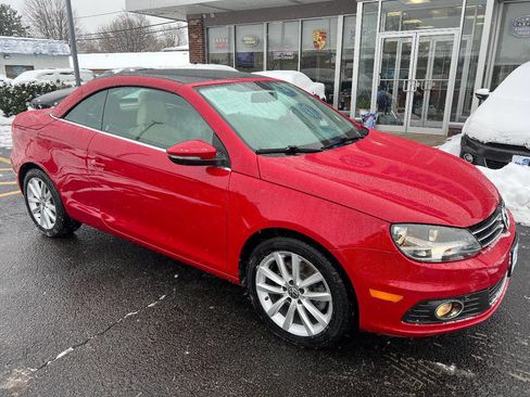 Used 2014 Volkswagen Eos Komfort image 4