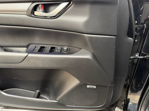 Used 2019 MAZDA CX-5 Touring image 16