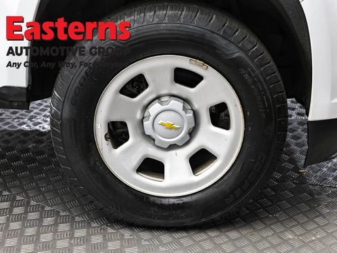 Used 2021 Chevrolet Colorado W/T w/ WT Convenience Package image 32