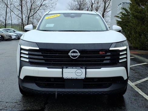 Used 2025 Nissan Kicks SR AWD/4WD image 27
