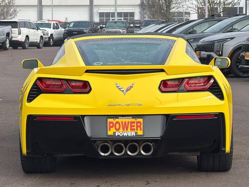 Used 2016 Chevrolet Corvette Stingray Coupe w/ 2LT Preferred Equipment Group image 5