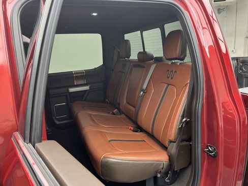 Used 2019 Ford F250 King Ranch w/ Chrome Package image 13