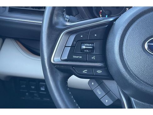 Used 2022 Subaru Ascent Touring image 34