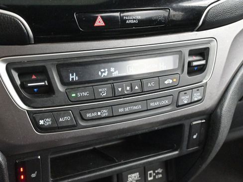 Used 2021 Honda Pilot EX-L image 26