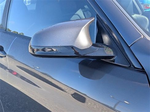 Used 2018 BMW M4 Coupe image 10