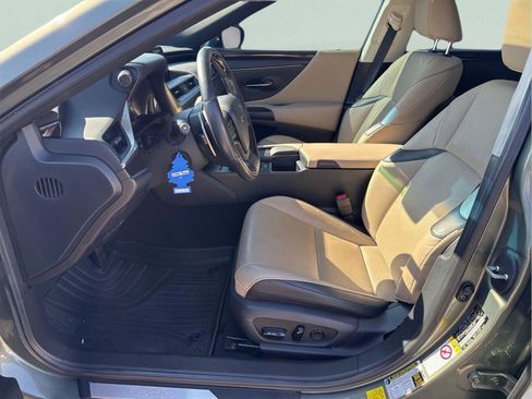 Used 2019 Lexus ES 350 image 29