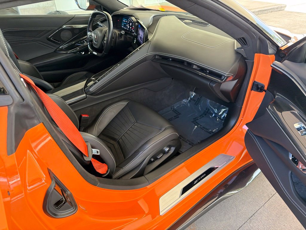 Used 2023 Chevrolet Corvette Z06 w/ Z07 Performance Package RWD image 49