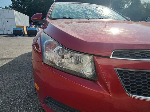 Used 2014 Chevrolet Cruze LT FWD image 9
