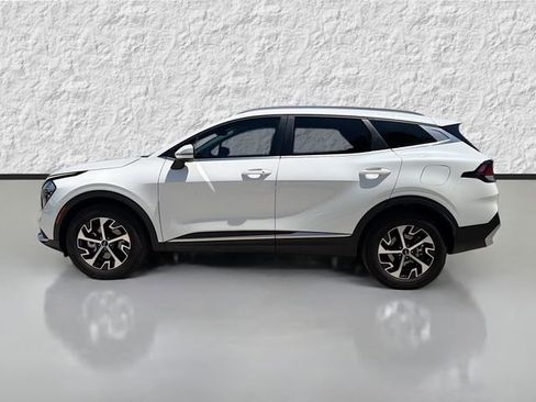 Used 2023 Kia Sportage EX AWD/4WD image 6