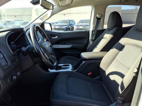 Used 2016 Chevrolet Colorado LT w/ LT Convenience Package image 24