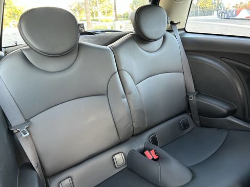 Used 2013 MINI Cooper Hardtop image 37