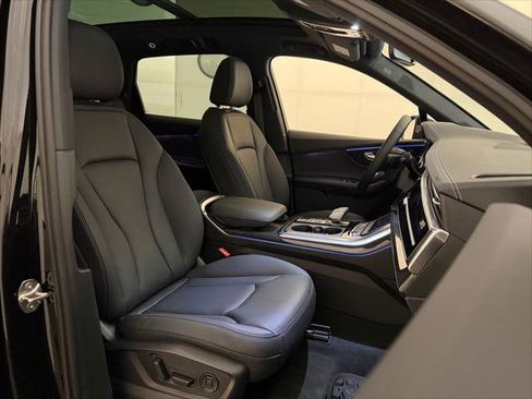 Certified 2026 Audi Q7 2.0T Premium w/ Convenience Plus Package AWD/4WD image 35