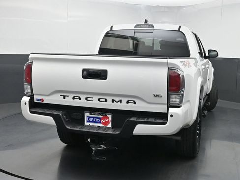 Used 2023 Toyota Tacoma TRD Sport w/ Technology Package AWD/4WD image 40