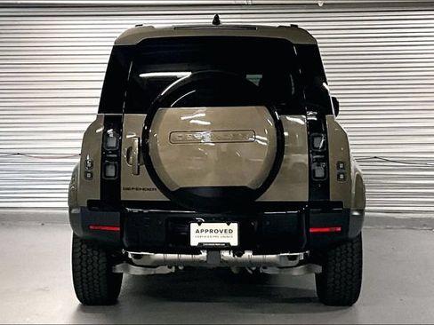 Certified 2026 Land Rover Defender 110 S AWD/4WD image 3