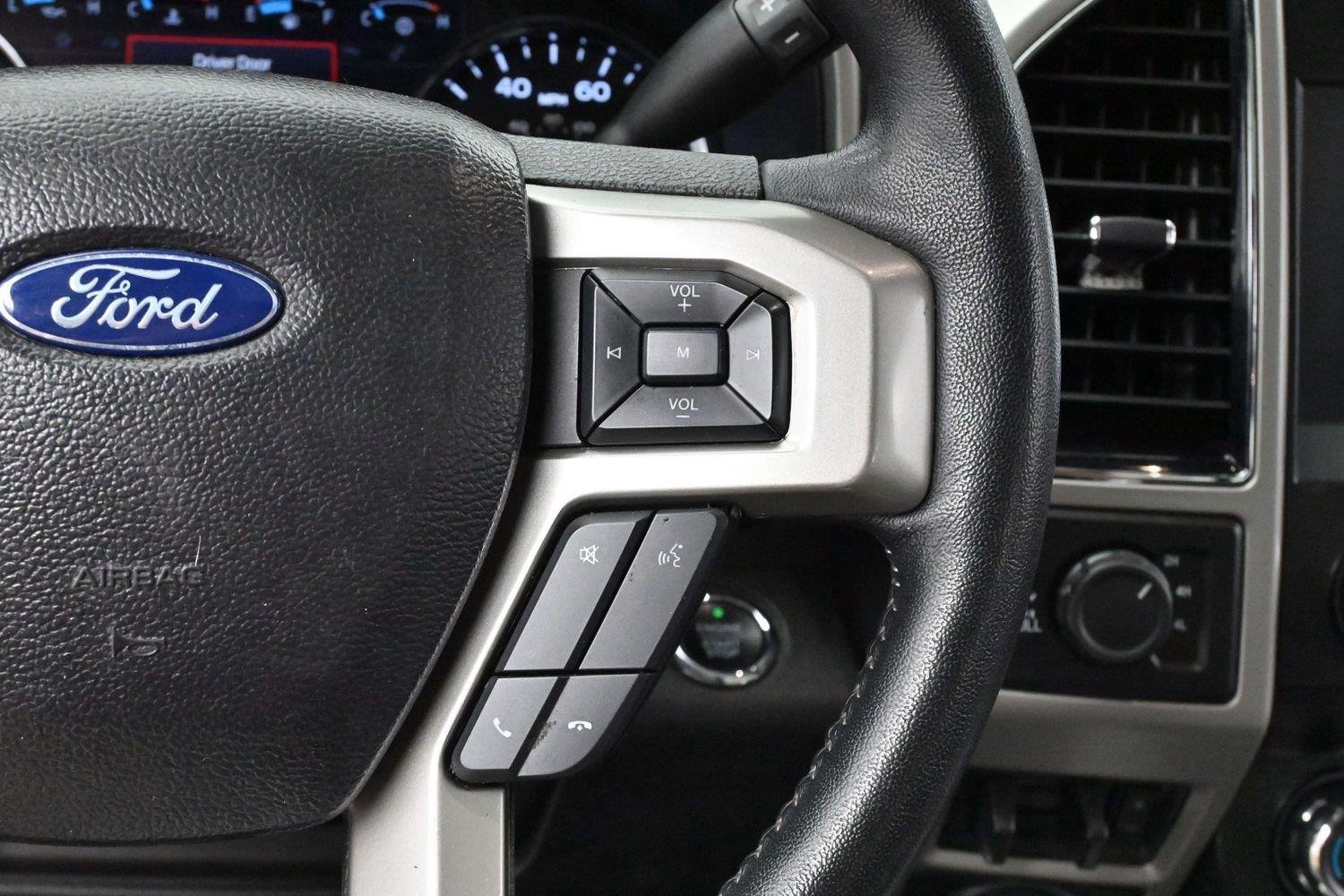 Used 2021 Ford F350 4x4 Crew Cab Super Duty image 15