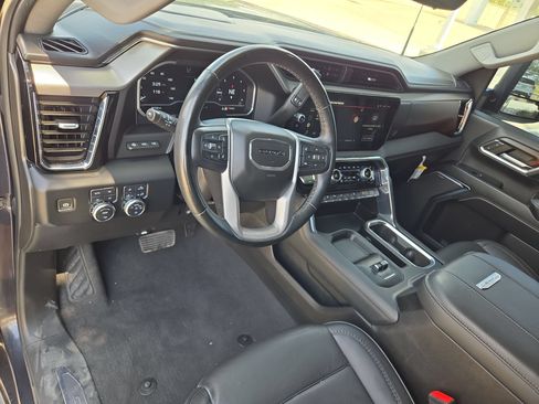 Certified 2024 GMC Sierra 2500 Denali w/ Denali Reserve Package AWD/4WD image 10
