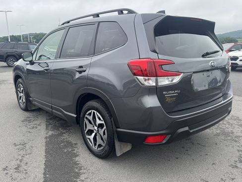 Certified 2024 Subaru Forester Premium AWD/4WD image 6
