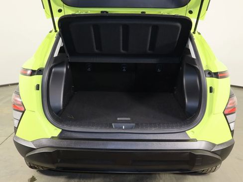 Used 2025 Hyundai Kona SEL image 18