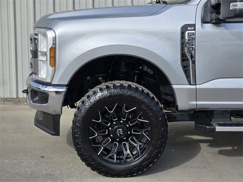 Used 2024 Ford F250 XLT image 11