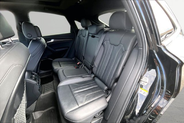 Used 2021 Audi Q5 2.0T Premium Plus w/ Premium Plus Package AWD/4WD image 28