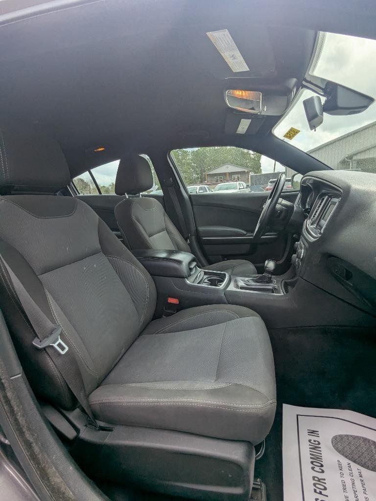 Used 2015 Dodge Charger SE w/ Popular Equipment Group AWD/4WD image 6