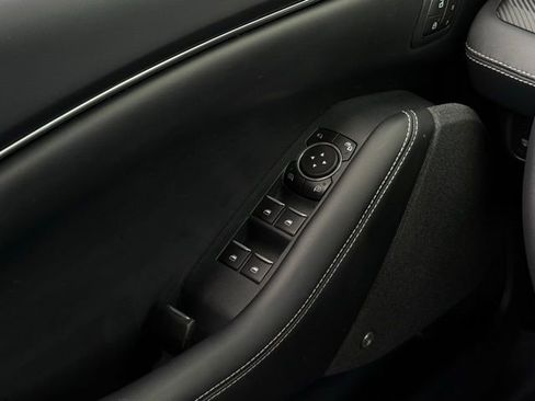 Used 2022 Ford Mustang Mach-E Premium image 16