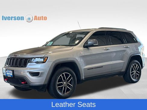 Used 2018 Jeep Grand Cherokee Trailhawk AWD/4WD image 5