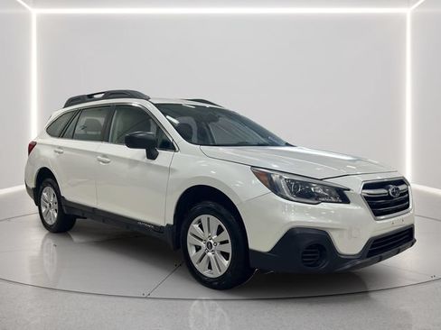 Used 2018 Subaru Outback 2.5i AWD/4WD image 8
