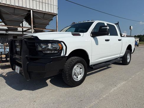 Used 2023 RAM 2500 Tradesman AWD/4WD image 1