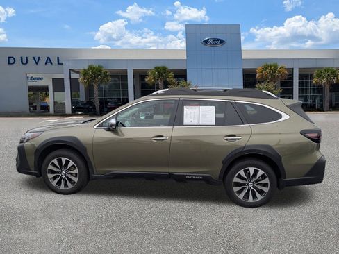 Used 2025 Subaru Outback Touring XT image 7