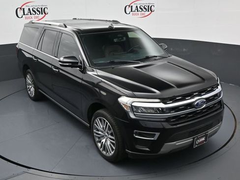 Used 2022 Ford Expedition Max Limited image 20