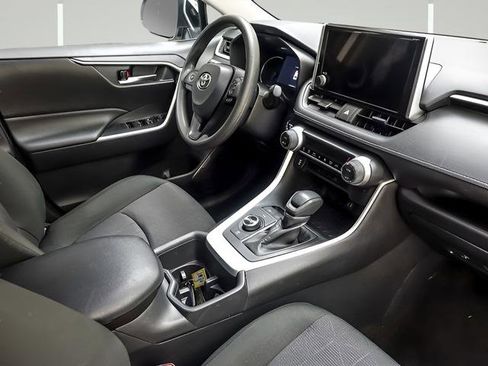 Certified 2025 Toyota RAV4 XLE image 23
