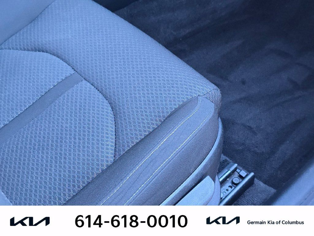 Used 2018 Kia Optima LX w/ 17" Alloy Wheels Package FWD image 26