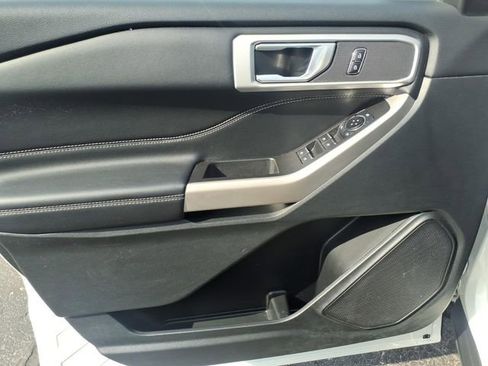 Certified 2023 Ford Explorer XLT w/ Equipment Group 202A image 12