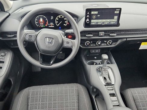 Certified 2026 Honda HR-V LX image 11