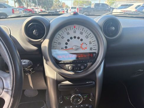 Used 2012 MINI Cooper Countryman FWD image 21